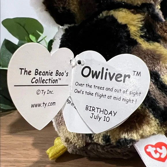 Ty Bennie Boos Plush Owl Toy - Owliver the Owl - White, Black, and Gold - Picture 5 of 9